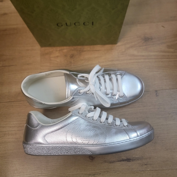 GUCCI Ace Low-top Silver Sneakers - Picture 6 of 16